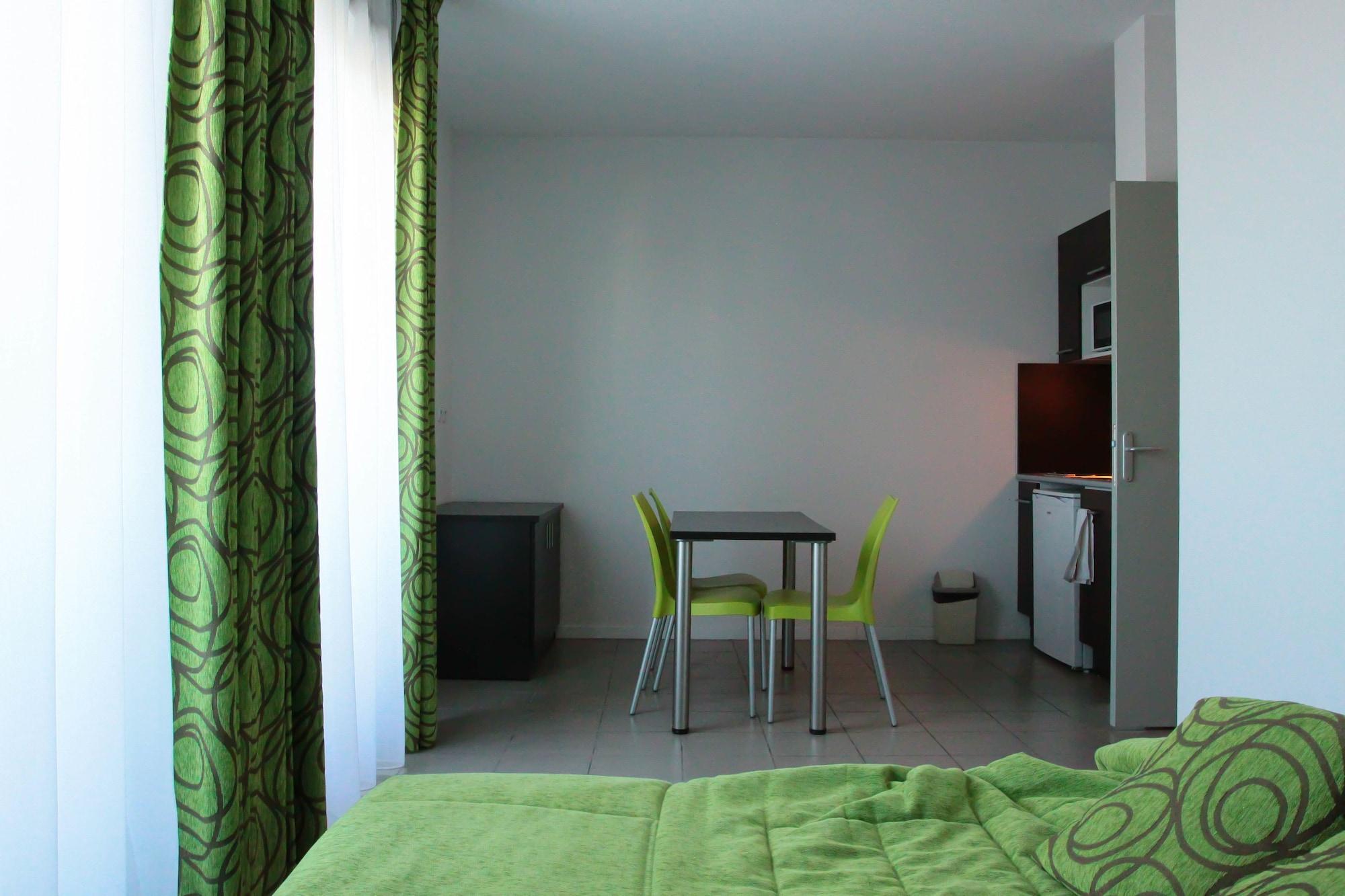 Kosy Appart'Hotels - Campus Del Sol Esplanade Avinyon Dış mekan fotoğraf