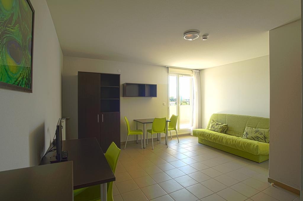 Kosy Appart'Hotels - Campus Del Sol Esplanade Avinyon Dış mekan fotoğraf